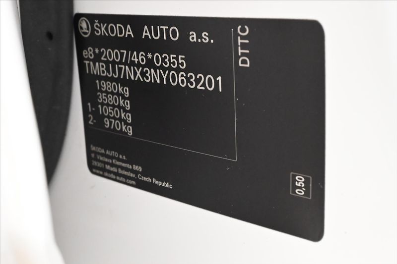 Škoda Octavia 2,0 TDI 110kW DSG Ambition Zár - fotka 12 z 29