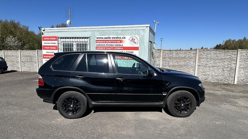 BMW X5 (2005) 3,0 D 4x4 - fotka 13 z 15