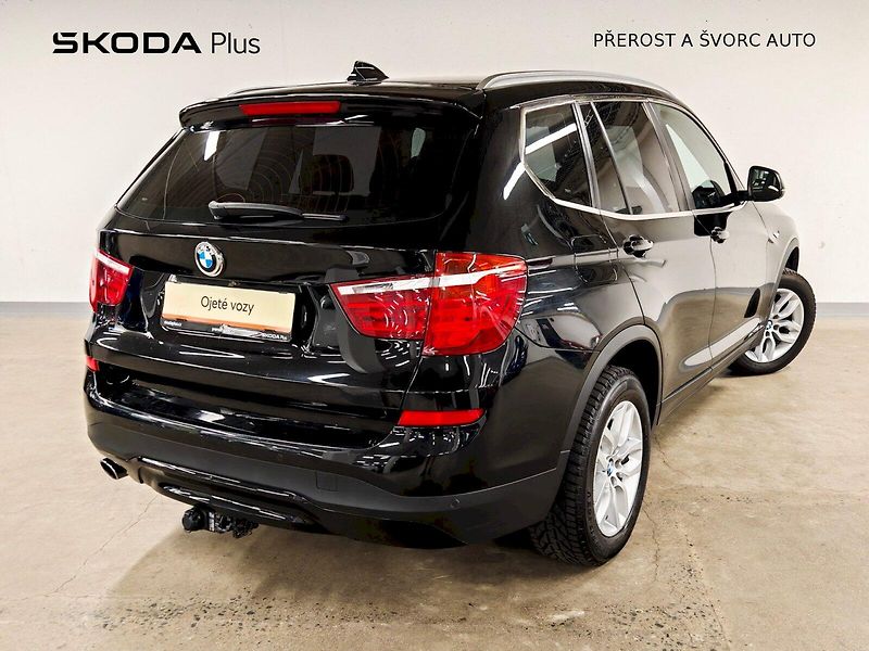 BMW X3 (2016) 2.0 D 140 kW XDRIVE - fotka 2 z 28
