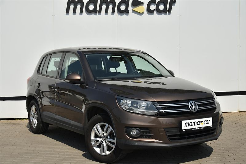 Volkswagen Tiguan 1.4 TSI SERVISNÍ KNIHA ČR - fotka 1 z 3