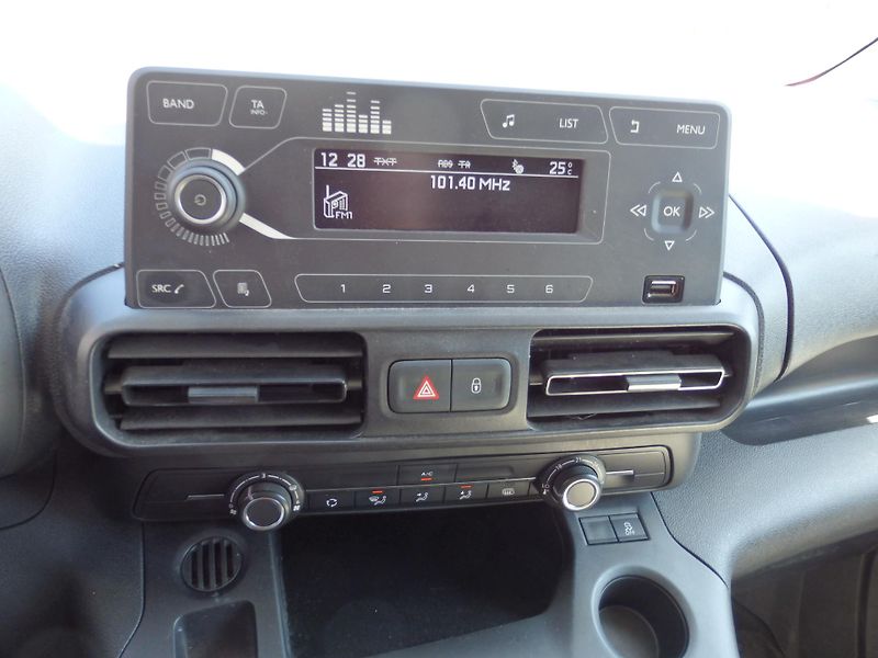 Citroën Berlingo (2022) BHDI 102 L1 Plus 4d - fotka 7 z 7