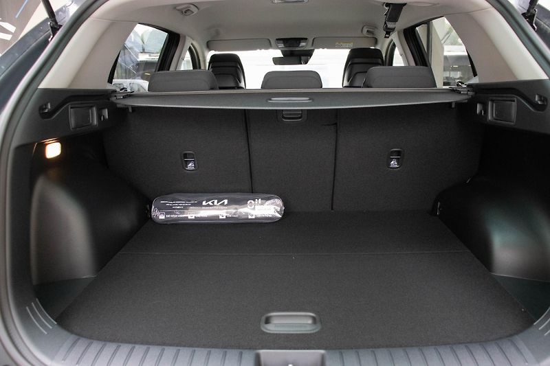 Kia Sportage Exclusive 1.6 T-GDI 4x2 7DCT - fotka 7 z 16