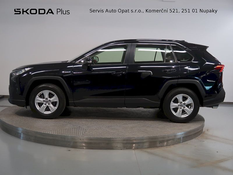 Toyota RAV4 (2021) ACTIVE 2.5 HYBRID 131KW - fotka 3 z 32
