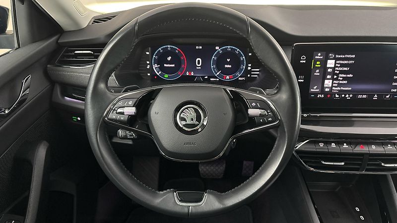 Škoda Octavia 2.0 TDI DSG 4x4 Style Combi - fotka 9 z 29