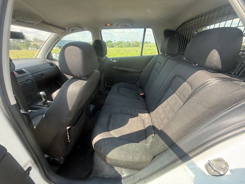 Škoda Fabia 1,4 TDI 51kW KLIMATIZACE TAŽNÉ - fotka 13 z 17