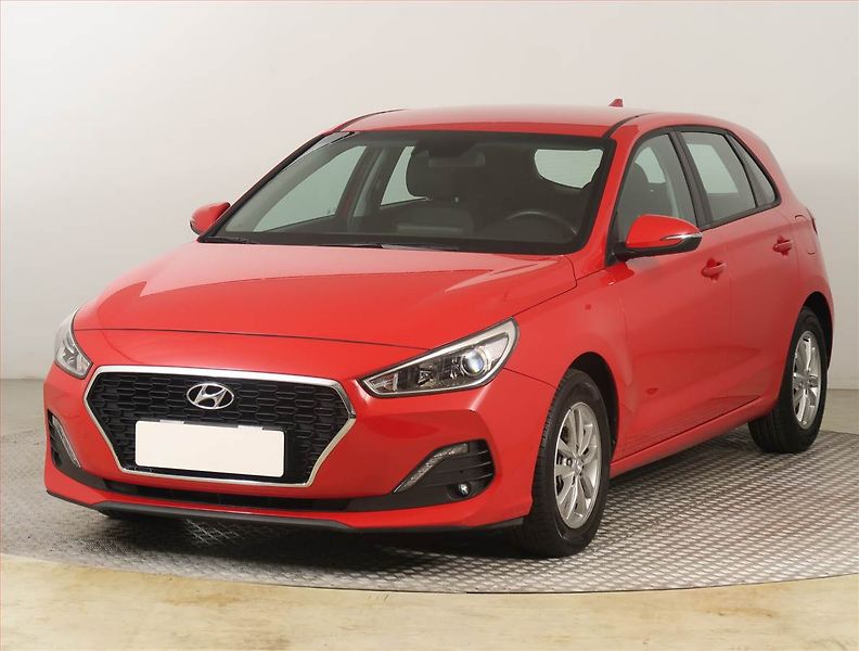 Hyundai i30 (2019) 1.4 CVVT, Serv.kniha, Tempomat - fotka 2 z 17