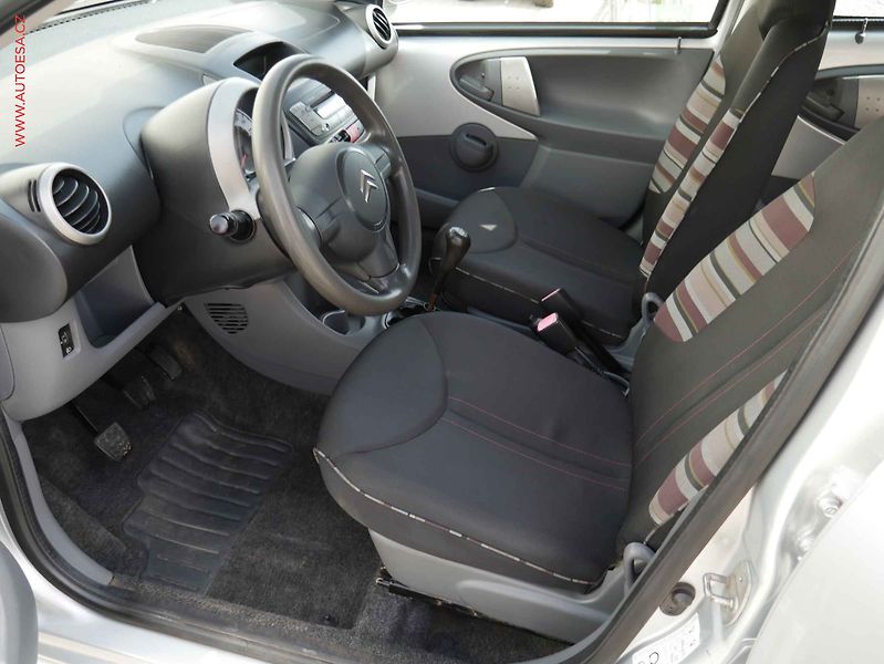 Citroën C1 (2010) 1.0i, AC, STK4/28 - fotka 9 z 14