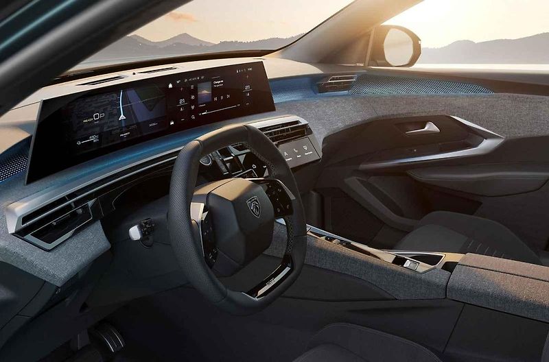 Nová generace Peugeot i-Cockpit v chystané 3008