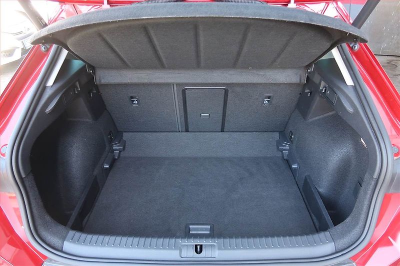 Cupra Formentor (2023) 1.5 TSI - fotka 14 z 20
