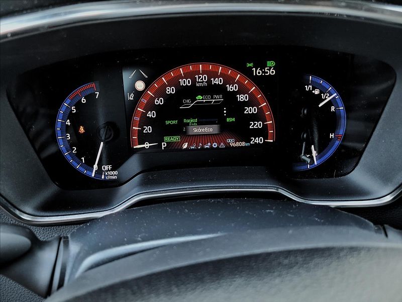 Toyota Corolla 1,8 Již není k dispozici - fotka 28 z 50