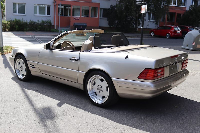Mercedes-Benz SL SL 500 R129 225kW - fotka 21 z 49