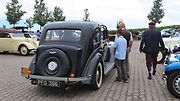 Pálavský Oldtimer přilákal na Břeclavsko desítky elegantních veteránů