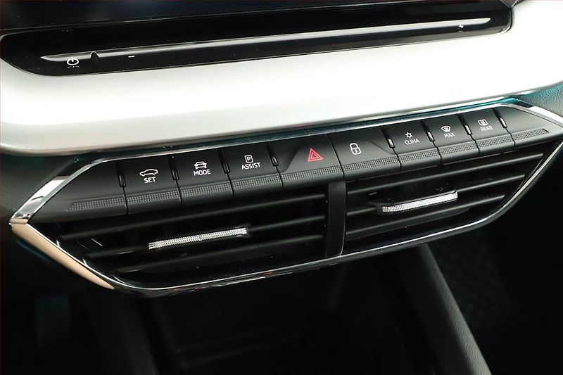Škoda Octavia (2023) Style 2.0 TDI - fotka 14 z 20
