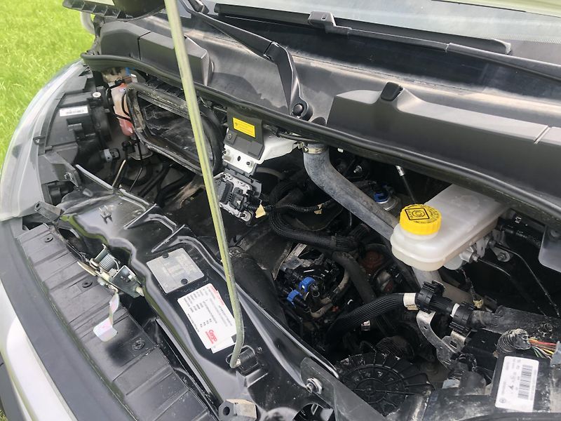 Peugeot Boxer (2020) 2.2HDi najeto pouze 26000 km ! - fotka 15 z 17