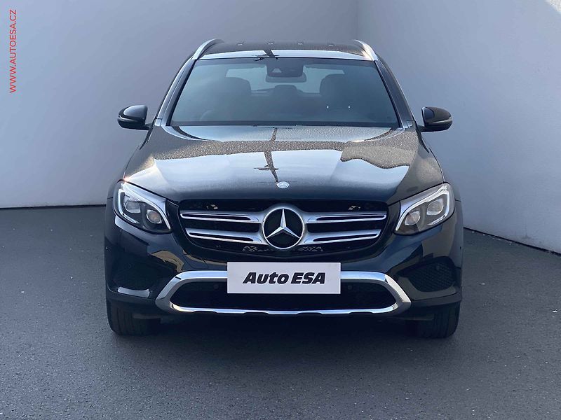 Mercedes-Benz GLC (2017) 2.2 CDi 220D 4Matic, AT, LED - fotka 2 z 21
