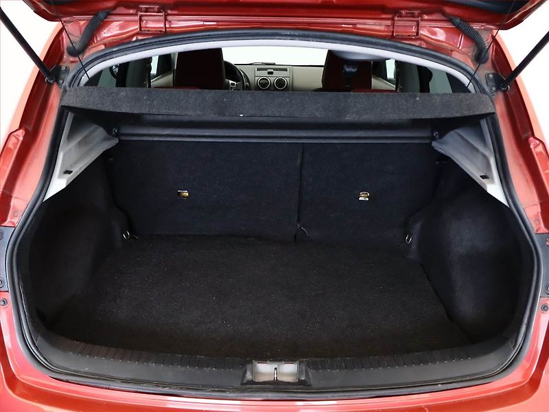 Nissan Qashqai (2009) 1.6, LPG, po STK, Tažné - fotka 11 z 14