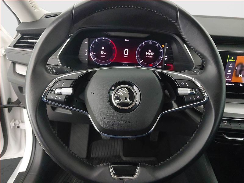 Škoda Octavia (2022) Ambition 2.0 TDI, Tempomat - fotka 16 z 20