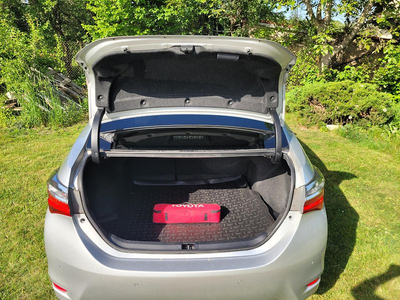 Toyota Corolla (2018) 1.6i, ČR, Trend+ LED, automat - fotka 5 z 11