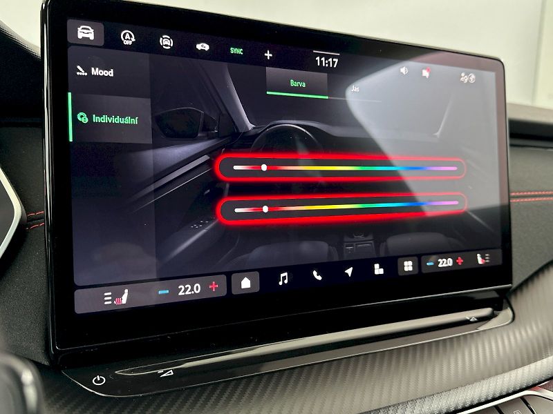 Škoda Octavia (2025) Combi DSG 2.0TSI 195kW RS - fotka 21 z 35