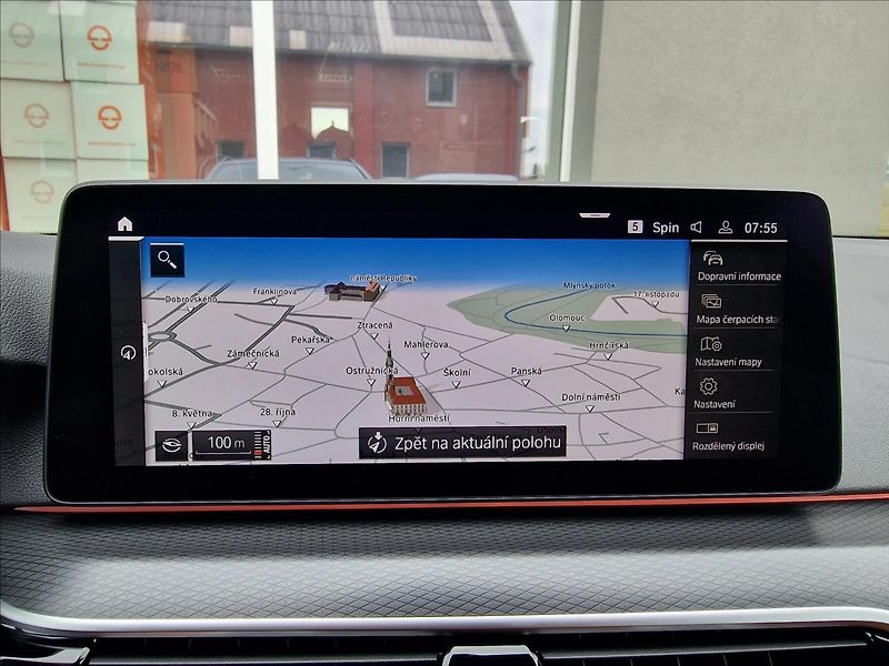 BMW Řada 5 520d Xdrive M-Sport ČR,1.Maj. - fotka 26 z 50