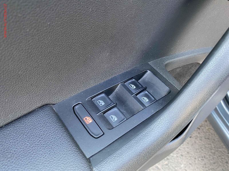 Škoda Octavia (2016) 2.0 TDi, Joy, bixen - fotka 13 z 16