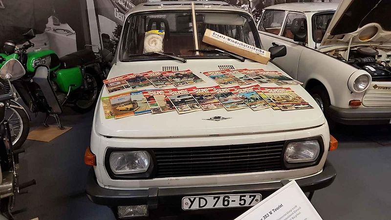 Příslušníci dostali i kulaťoučké Barkasy.