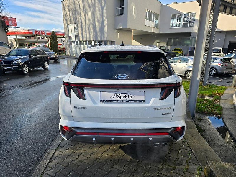 Hyundai Tucson 1.6 T-GDi HEV NLine, serv.kn. - fotka 4 z 28