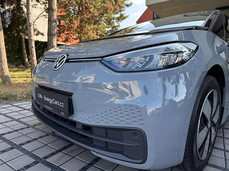 Volkswagen ID.3 PRO 62 kWh ACC - fotka 5 z 36