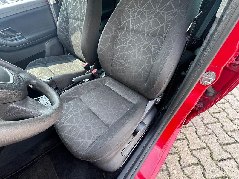 Škoda Fabia (2011) 1,2 TSI 63 KW KM STK - fotka 21 z 49