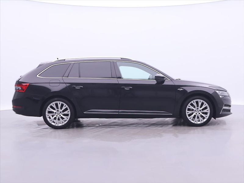 Škoda Superb 2,0 TDI DSG L&K DPH CZ - fotka 8 z 45