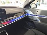 BMW Řada 7 740d xDrive - náhled 38