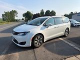 Chrysler Pacifica (2019)  3,6 L DVD Hybrid Plug In 2019 - náhled 1