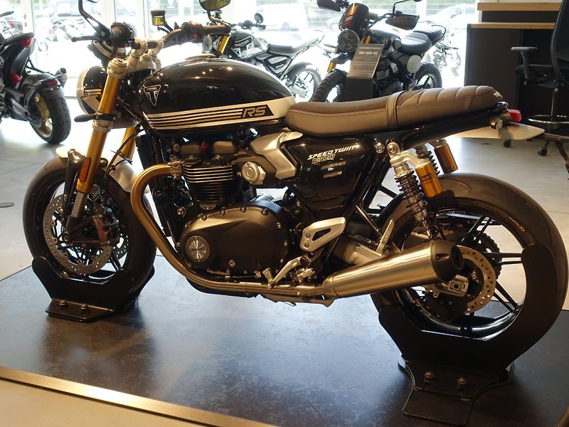 Triumph Speed Twin (2026) 1200 RS Akce - 40.000,- - fotka 3 z 10