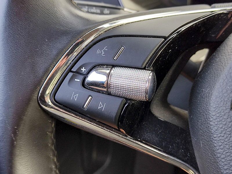 Škoda Octavia (2021) Combi Ambition Plus 2,0 Tdi 85 - fotka 26 z 32