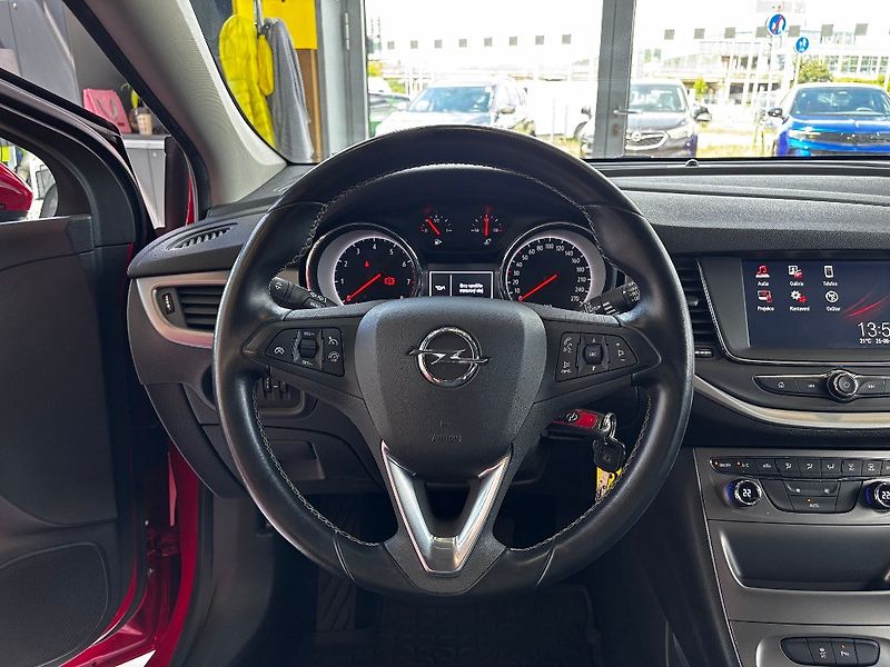 Opel Astra 1.4i 74KW 2017 - fotka 11 z 15