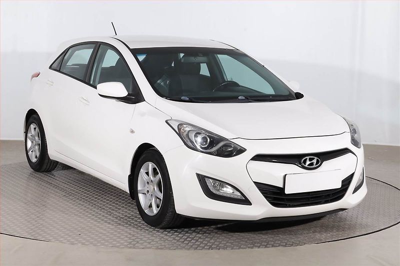 Hyundai i30 (2014) 1.6 CRDi, Serv.kniha, Tempomat - fotografie inzerátu