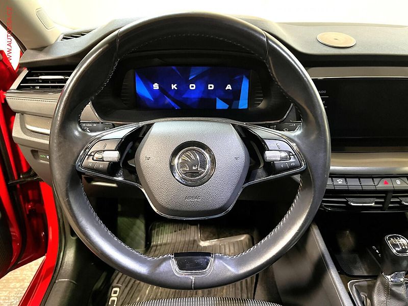 Škoda Octavia (2020) 2.0 TDi, ČR, Ambition, LED - fotka 15 z 17