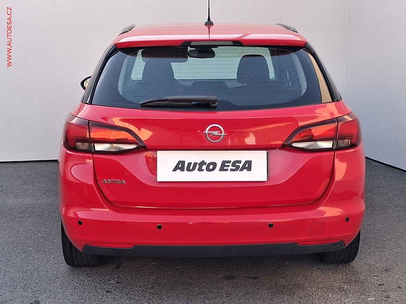 Opel Astra (2016) 1.4i, 1.maj,ČR, AC, ČR - fotka 5 z 16