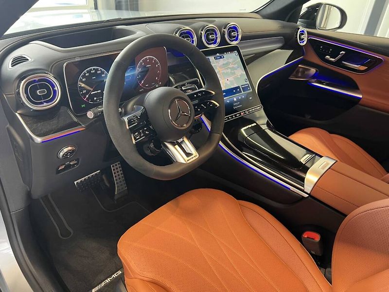 Mercedes-Benz GLC (2026) AMG 53 4MATIC+ kupé - fotka 7 z 11