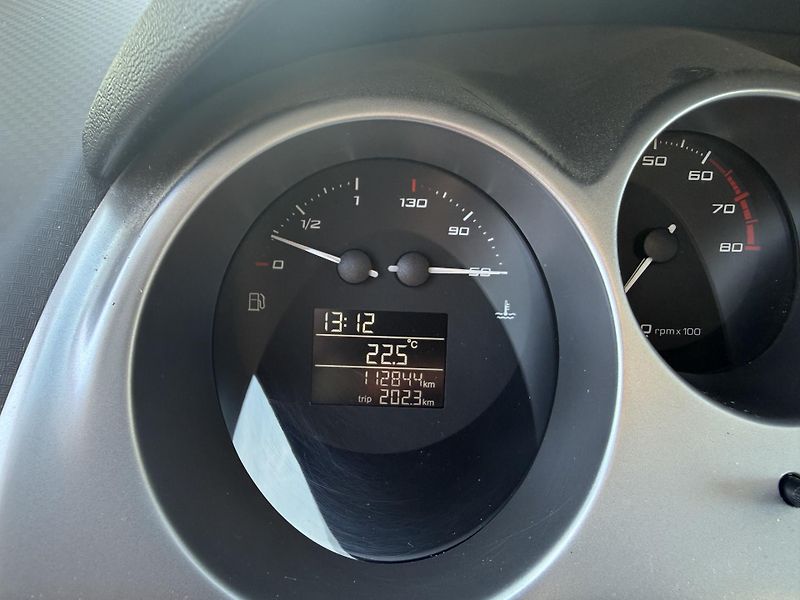 Seat Altea (2009) 1.6 i servisní knížka - fotka 20 z 40