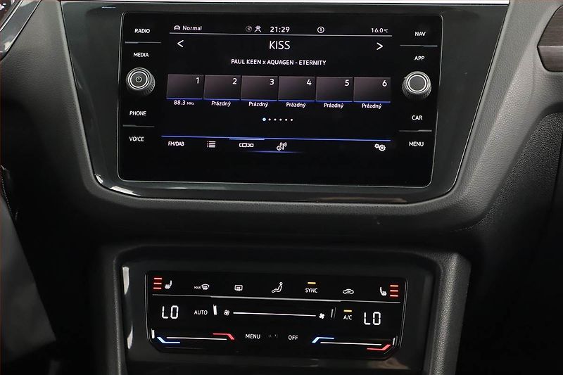 Volkswagen Tiguan (2021) Elegance 2.0 TDI - fotka 9 z 24