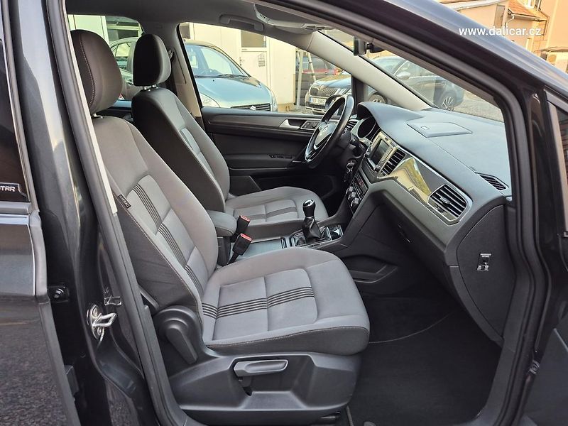 Volkswagen Golf Sportsvan (2016) 1.4TSi 92KW Comf.Line ALLSTAR - fotka 35 z 57