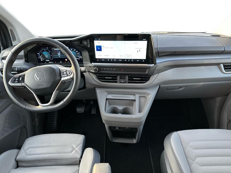 Volkswagen Caravelle 2.0TDI 4Motion Style - fotka 9 z 22