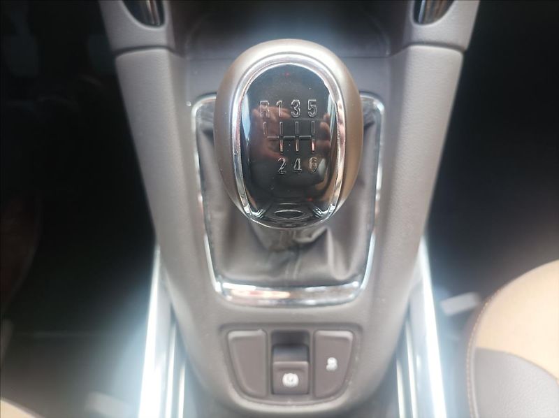 Opel Zafira 1,4 Turbo Cosmo - fotka 18 z 19