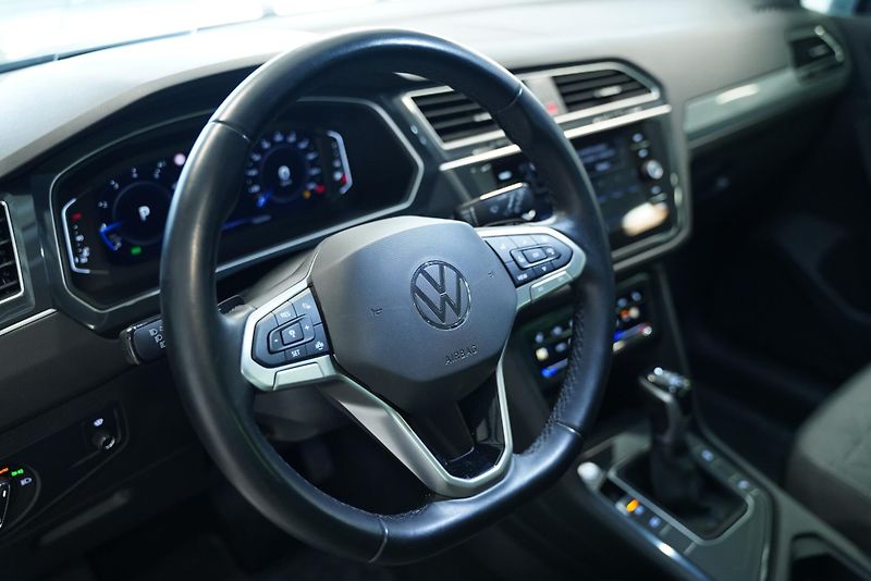Volkswagen Tiguan - fotka 13 z 31