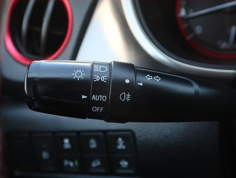 Suzuki Vitara (2016) S 1.4 BoosterJet, 4X4 - fotka 17 z 21