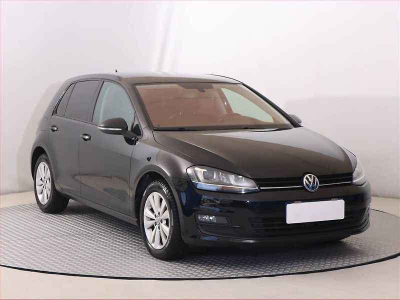 Volkswagen Golf (2016) Comfortline 1.4 TSI, Automat - fotografie inzerátu