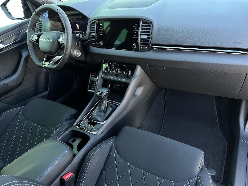 Škoda Karoq 2.0TDi 4x4 DSG 150PS Sportline - fotka 41 z 46