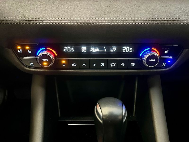 Mazda 6 2,5i SKYACTIV-G  Sports-Line - fotka 28 z 48