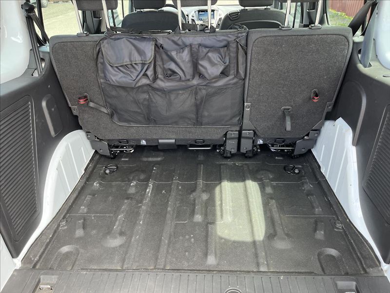 Ford Transit Connect 1,5 TDCi 5.MÍST SERVIS ROZVODY - fotka 35 z 42